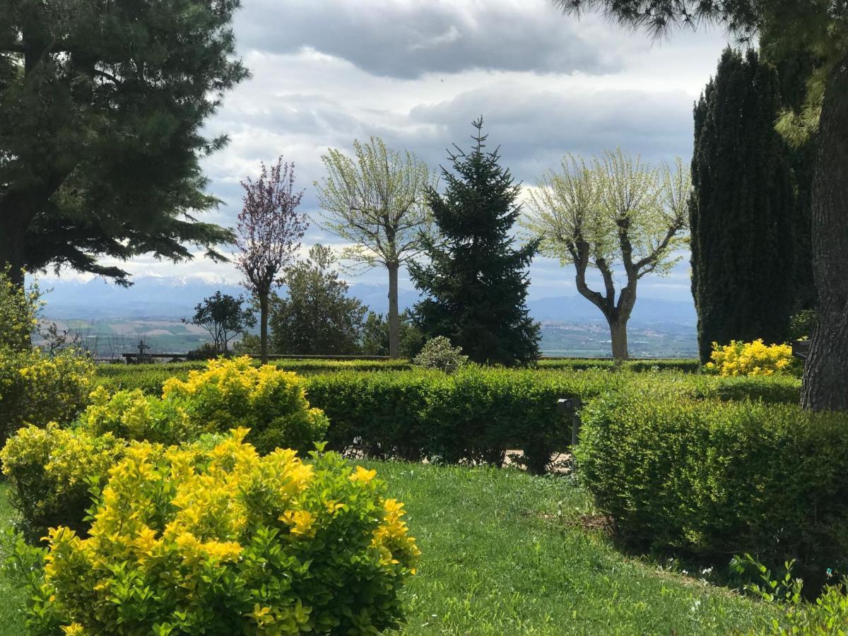La Trave Bed & Breakfast Montecosaro  Exterior photo